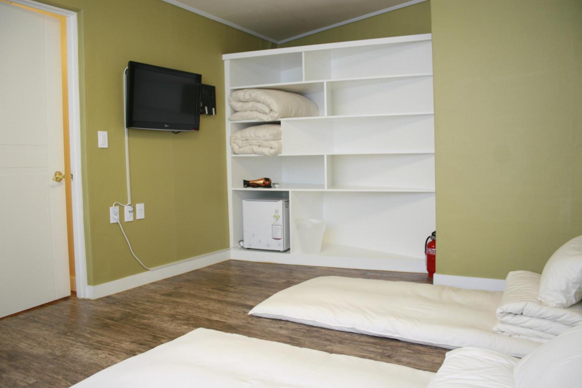 Crib 49 Guesthouse - Foreigner Only Seul Oda fotoğraf